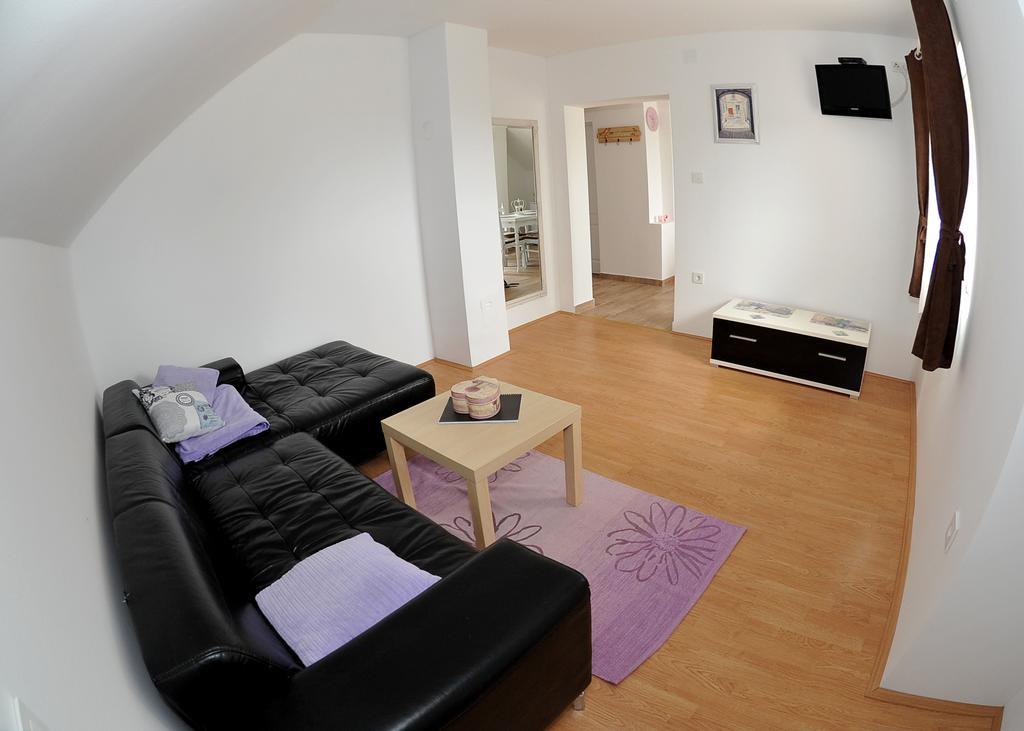 Apartments Zugec Seliste Dreznicko Room photo